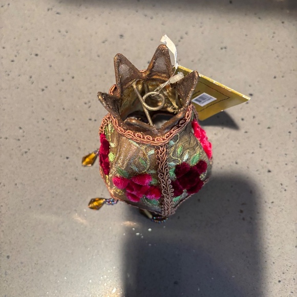 2 vintage Midwest of Canon Falls Isabelle de Borchgrave lampshade ornaments - Picture 6 of 8